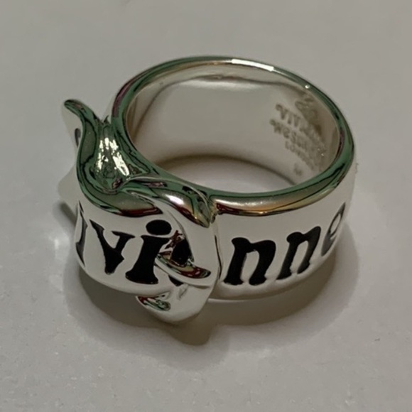 silver signature band Ring - Picture 6 of 8